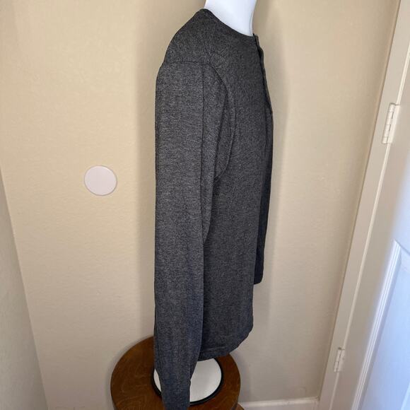 Bottoms Out Gray Men’s Henley Size Medium - Picture 2 of 6